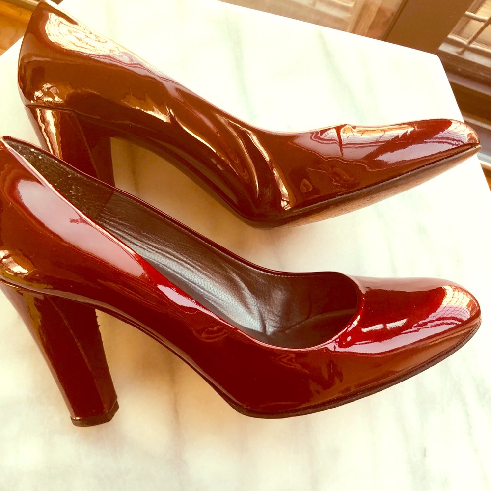 Stuart Weitzman Patten Leather Round Toe Heels.
